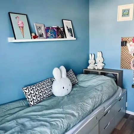 Familiebolig Med Nydelig Utsikt *