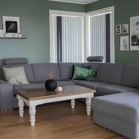 Familiebolig Med Nydelig Utsikt * Trondheim