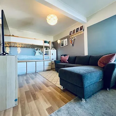 Familiebolig Med Nydelig Utsikt *