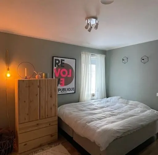 Apartmán Familiebolig Med Nydelig Utsikt